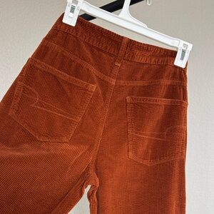 American Eagle Outfitters Women's Burnt Orange Corduroy Pants- like new